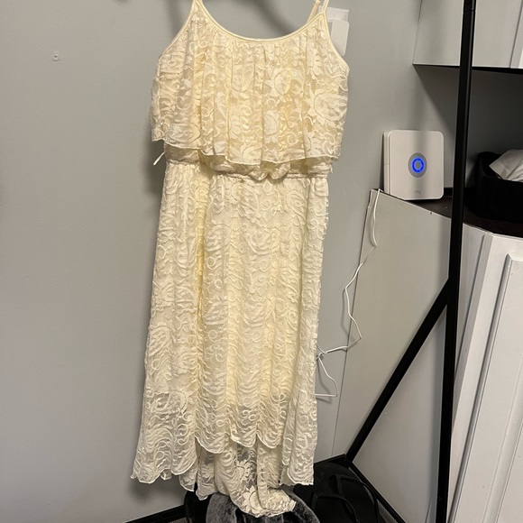 Cream high low dress size small - Picture 2 of 3